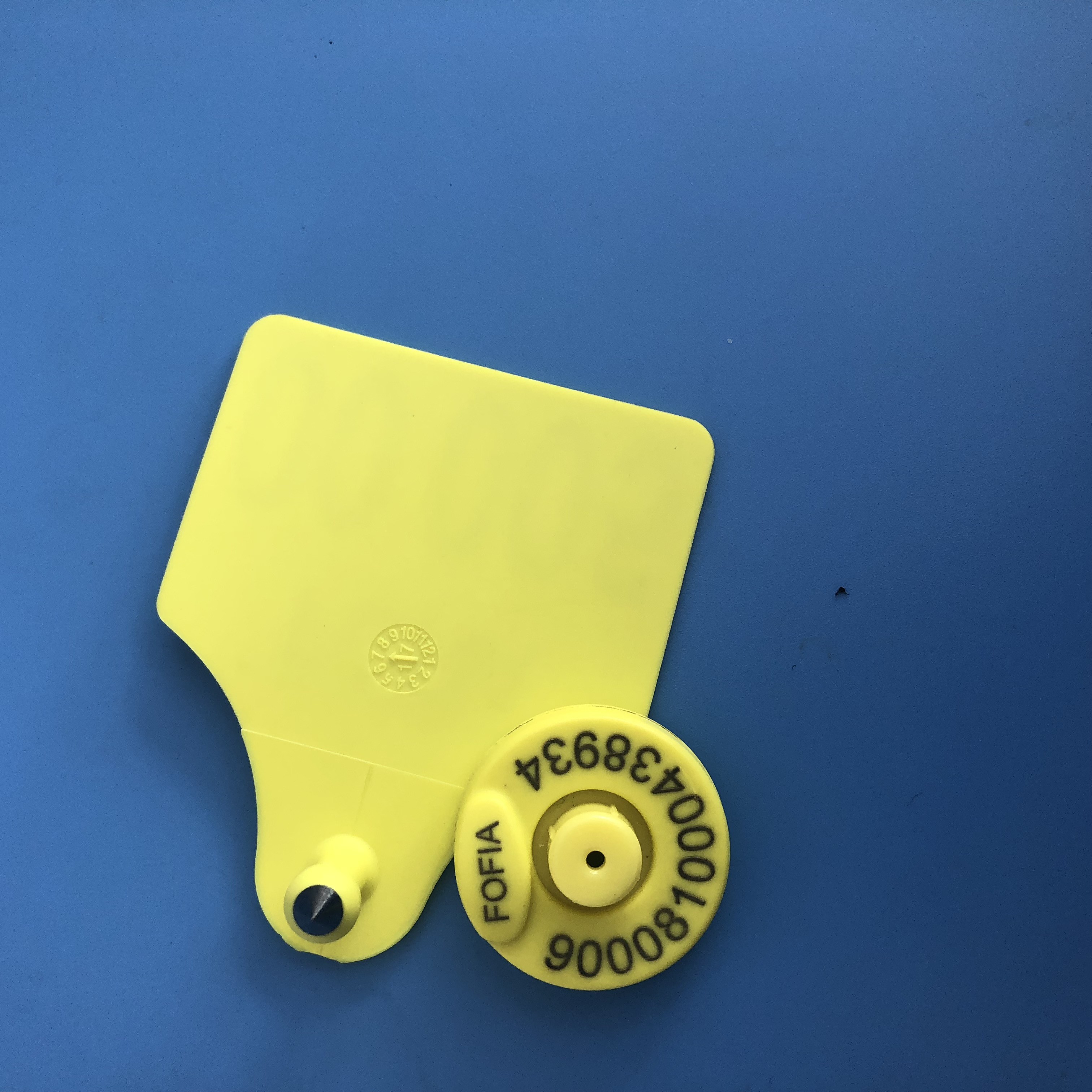 Sicht-RFID-Ohrmarke mit verschiedenen Farben, Zusatzmaterialien mit Hochspannung